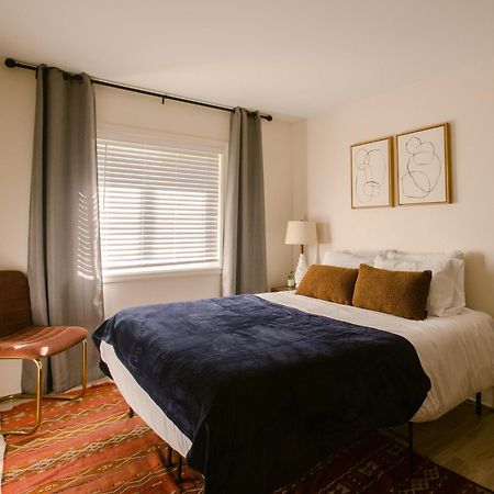 Waterfront River Apartments Rogue River Екстериор снимка