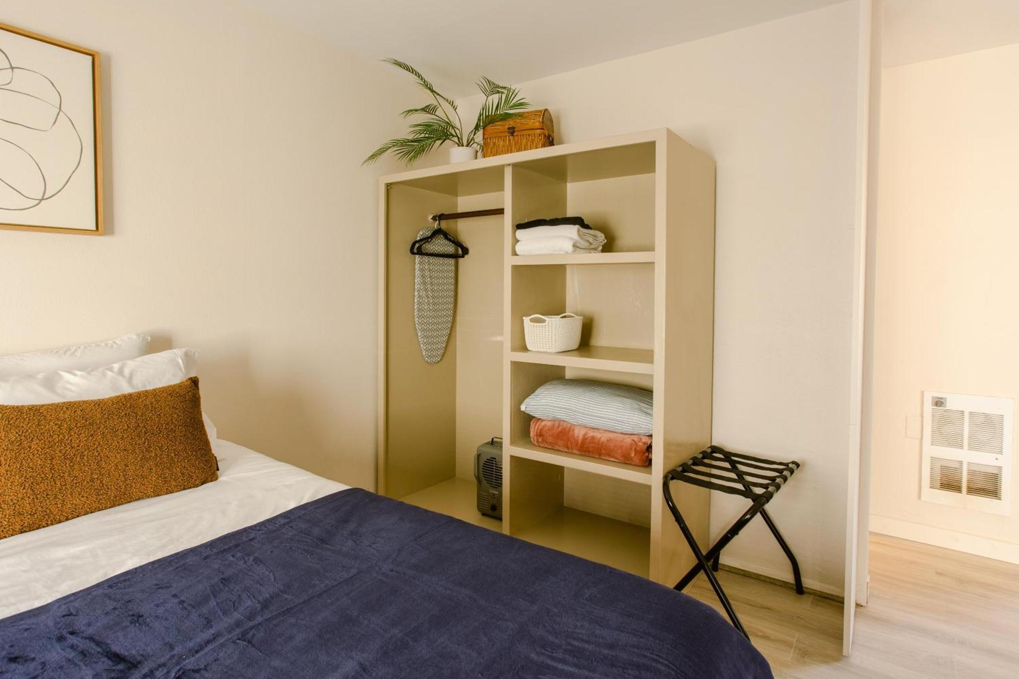 Waterfront River Apartments Rogue River Екстериор снимка