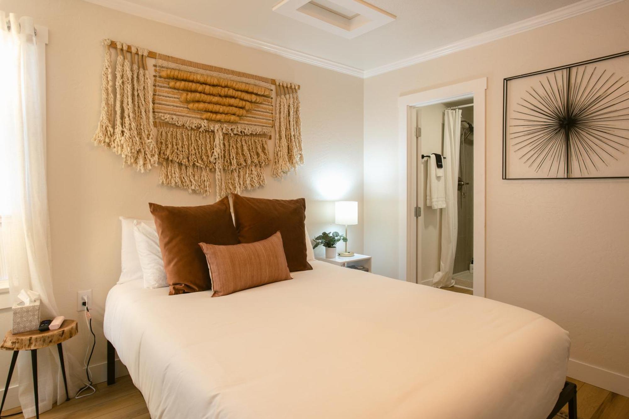 Waterfront River Apartments Rogue River Екстериор снимка