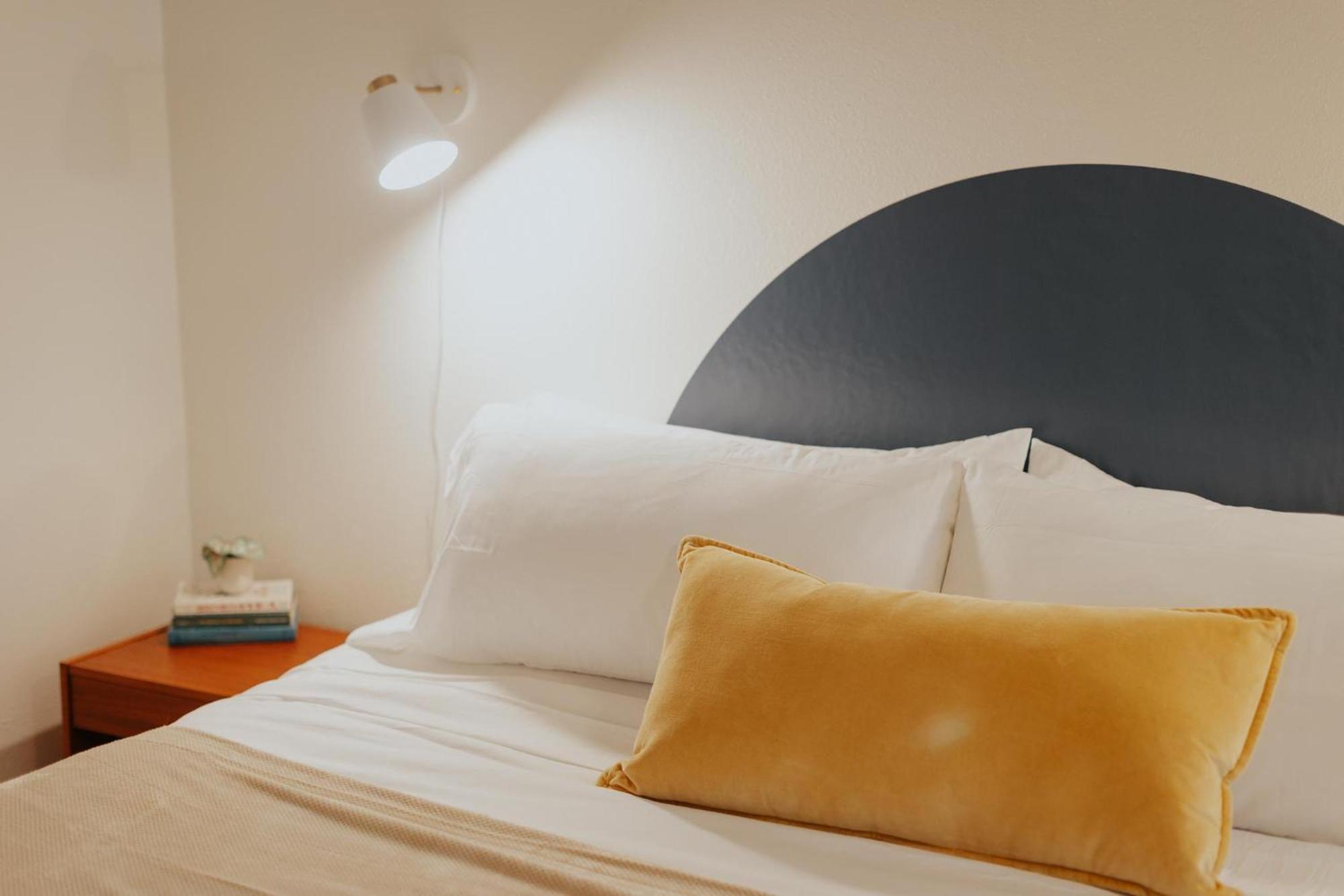 Waterfront River Apartments Rogue River Екстериор снимка